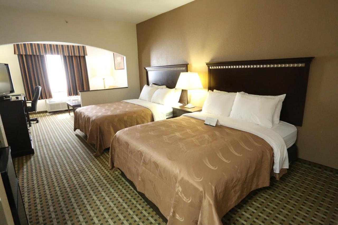 Quality Suites Burleson - Ft Worth Екстериор снимка