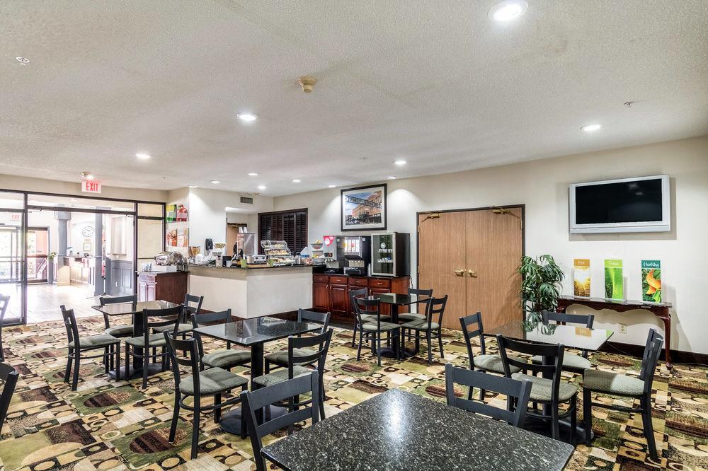 Quality Suites Burleson - Ft Worth Екстериор снимка