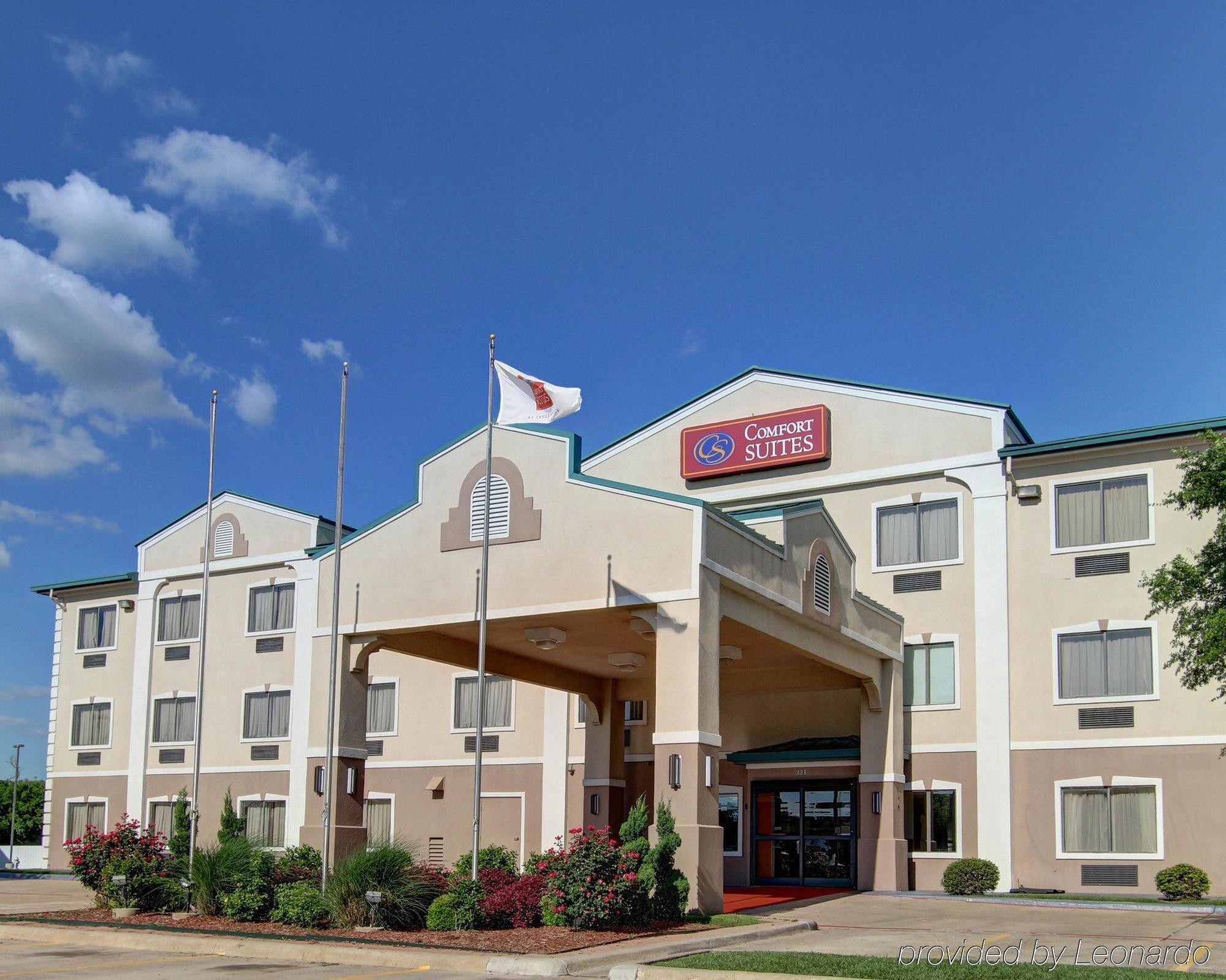 Quality Suites Burleson - Ft Worth Екстериор снимка
